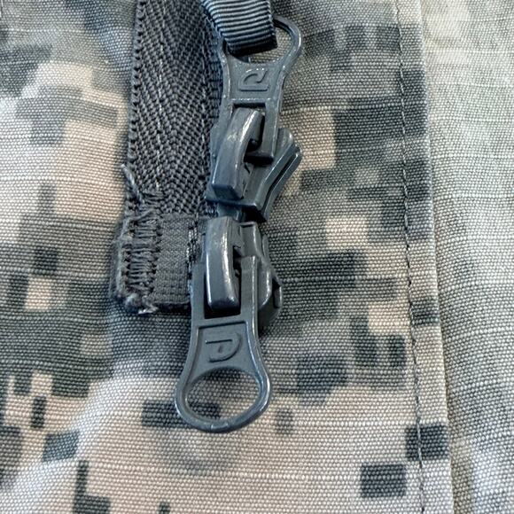 U.S Army ACU Combat Jacket Large Extra Long UCP Digital Camo - Picture 7 of 7